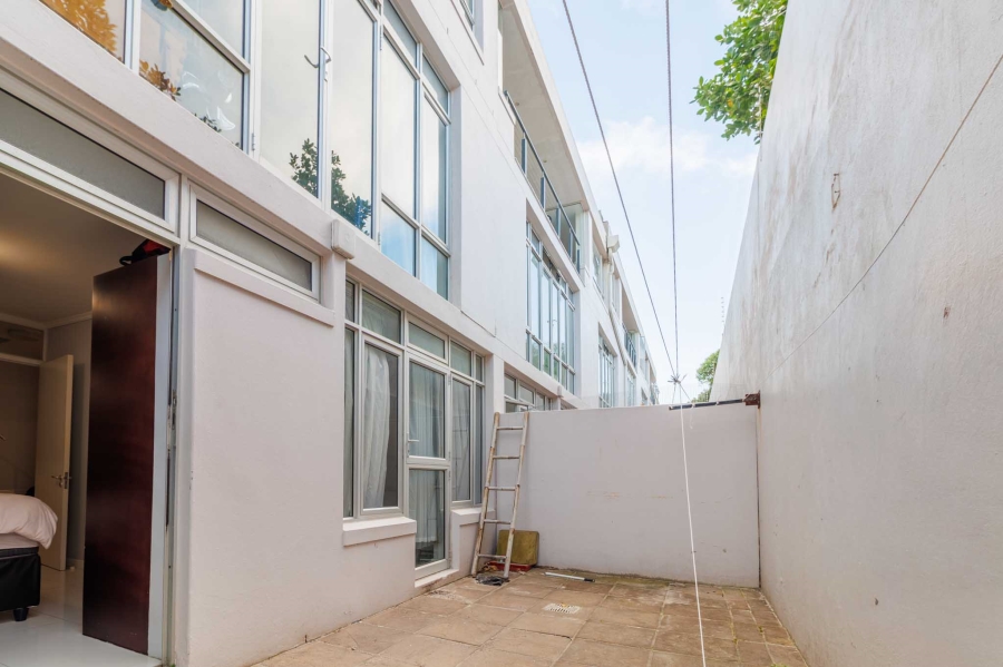 To Let 2 Bedroom Property for Rent in Hout Bay Beachfront Western Cape